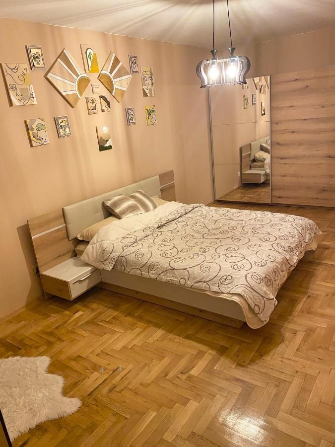 Spacious Apartment Next To South Park Просторен Апартамент До Южен Парк Top Location 索菲亞 外观 照片
