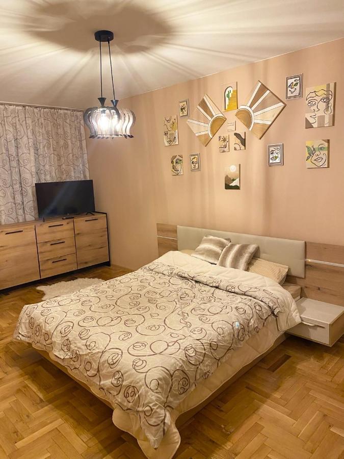 Spacious Apartment Next To South Park Просторен Апартамент До Южен Парк Top Location 索菲亞 外观 照片