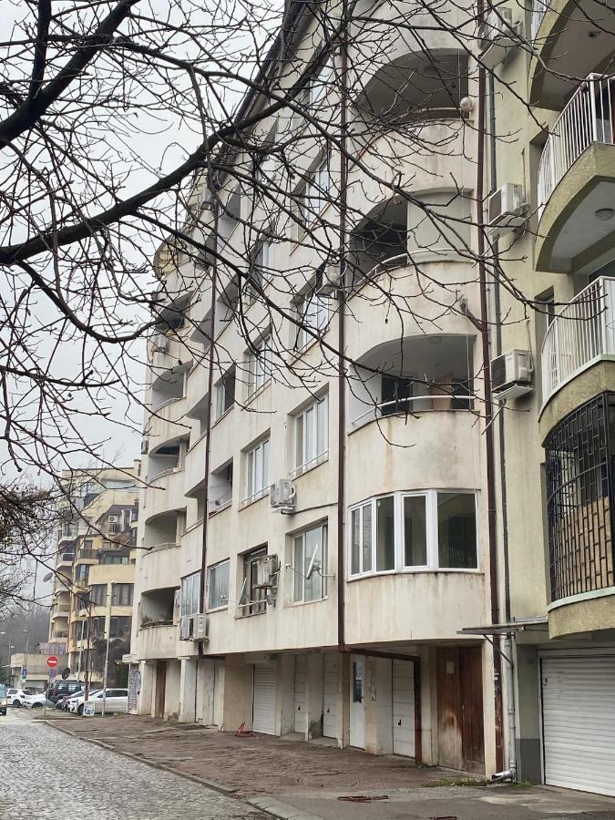 Spacious Apartment Next To South Park Просторен Апартамент До Южен Парк Top Location 索菲亞 外观 照片