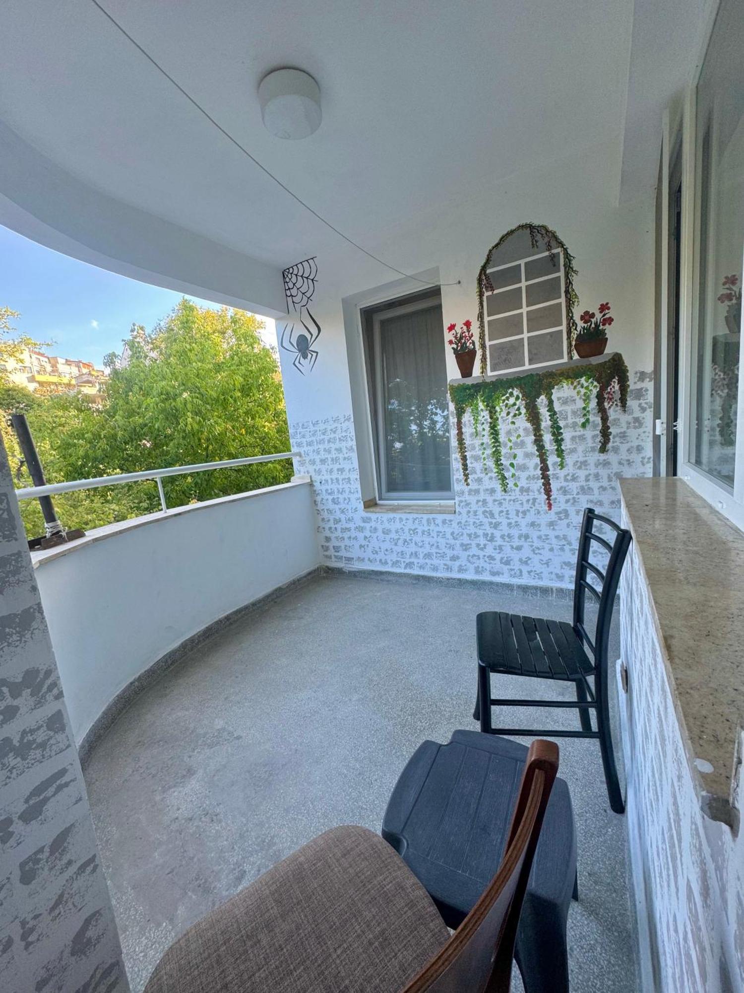 Spacious Apartment Next To South Park Просторен Апартамент До Южен Парк Top Location 索菲亞 外观 照片